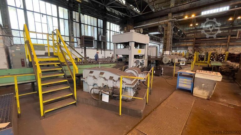 FARMER NORTON Stab-Richtmaschine 4V-2M FARMER NORTON BAR STRAIGHTENER 4V-2M