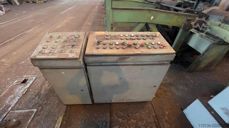 FARMER NORTON Stab-Richtmaschine 4V-2M FARMER NORTON BAR STRAIGHTENER 4V-2M