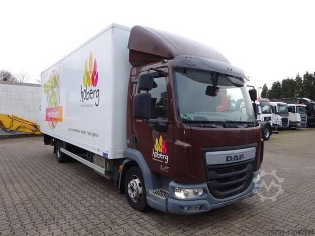 Box van DAF LF 220 Koffer mit Palfinger LBW 4x2