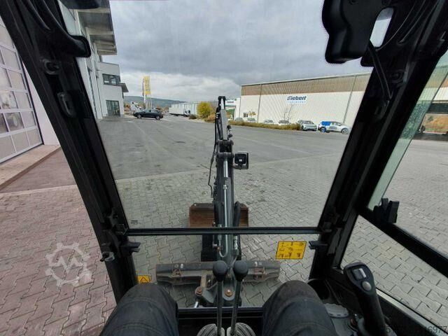 Minibagger Volvo EC18E / nur 415h! / MS01 / 2021 / inkl 2x Löffel