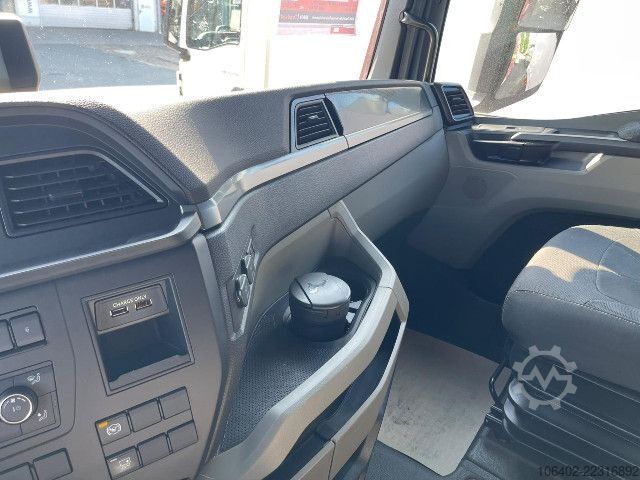 Standard tractor unit MAN TGX 18.470 4x2 LL SA