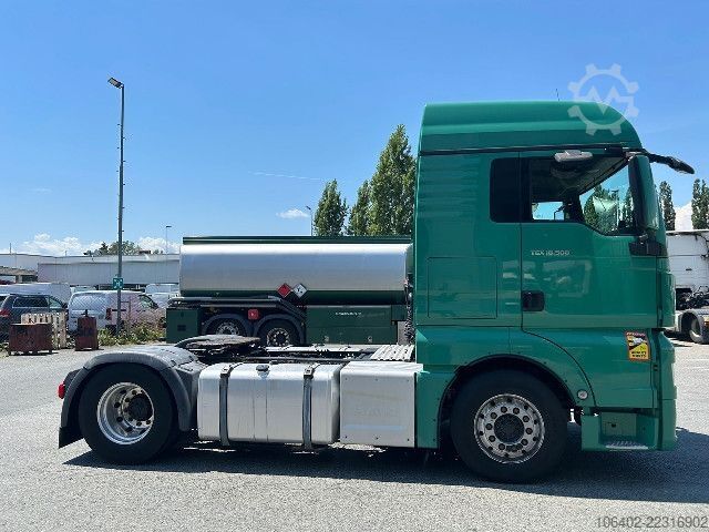 Hazardous materials truck MAN TGX 18.500 4x2 BLS ADR FL