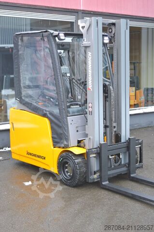 Gabelstapler Jungheinrich EFG 220