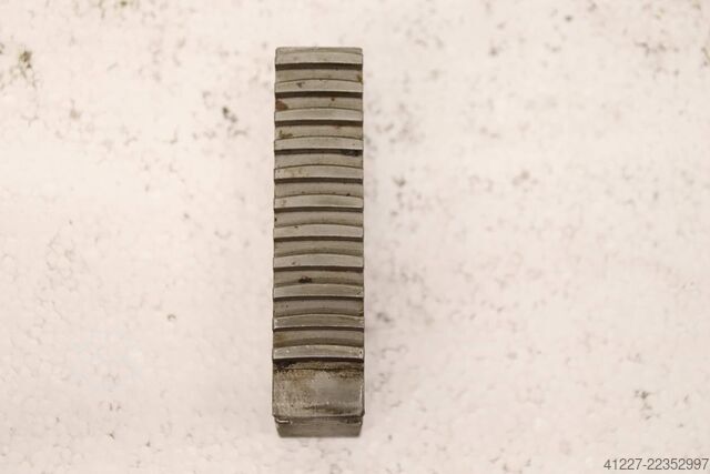 Interchangeable jaws, 4 sets unbekannt Breite 26 mm