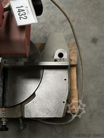 Kapp- und Gehrungssäge OMGA T50.350 Omga T50.350