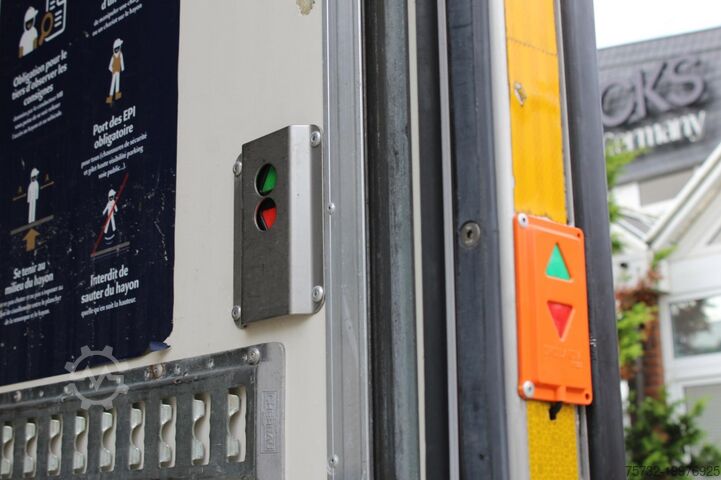 Kühlkoffer-LKW Mercedes-Benz Actros 2532 E5 CS 1150 Multi Bi-Temp LBW Rolltor