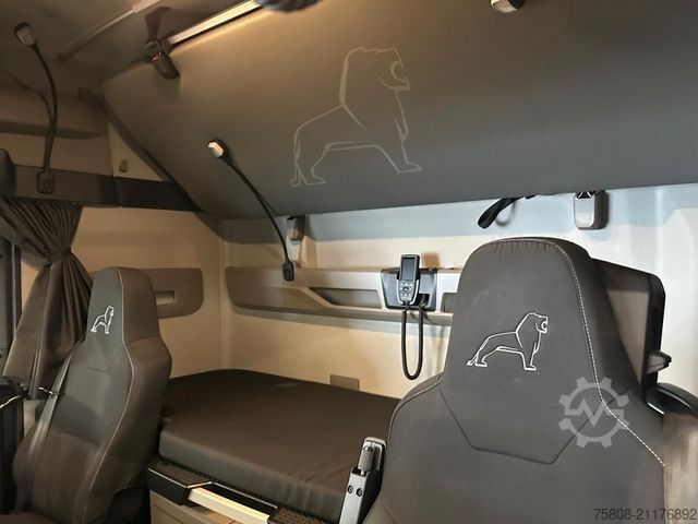 Standard SZM MAN TGX 18.510 GM 2Tanks Intarder ACC LGS NAVI