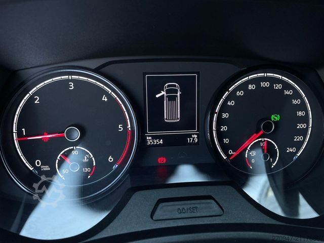 Minibus VOLKSWAGEN T6.1 Caravelle Comfortl. lang ACC PDC AHK SITZHZ