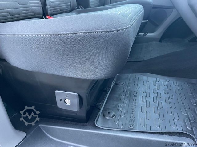 Minibus VOLKSWAGEN T6.1 Caravelle Comfortl. lang ACC PDC AHK SITZHZ