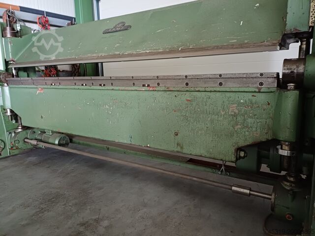 Folding machine KRAMER AMaut III 2500/2,5