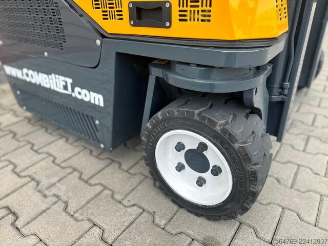  Combilift CB3000/LPG /2016 year/ Perfect condition