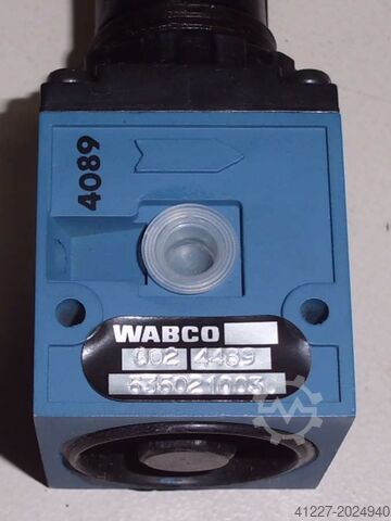 Pressure regulating directional control valves Wabco 5350210030
