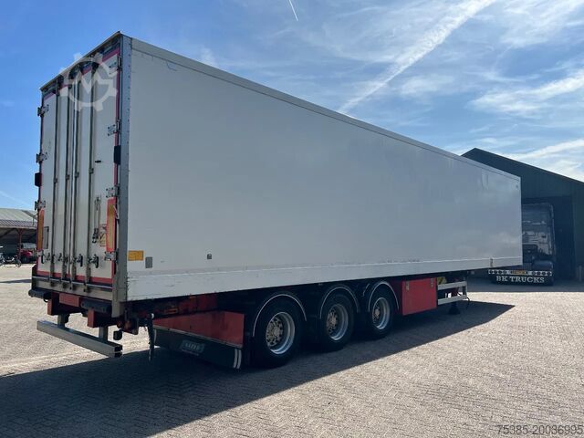 Refrigerated/frozen transport Närko Sideloader Thermo King 400
