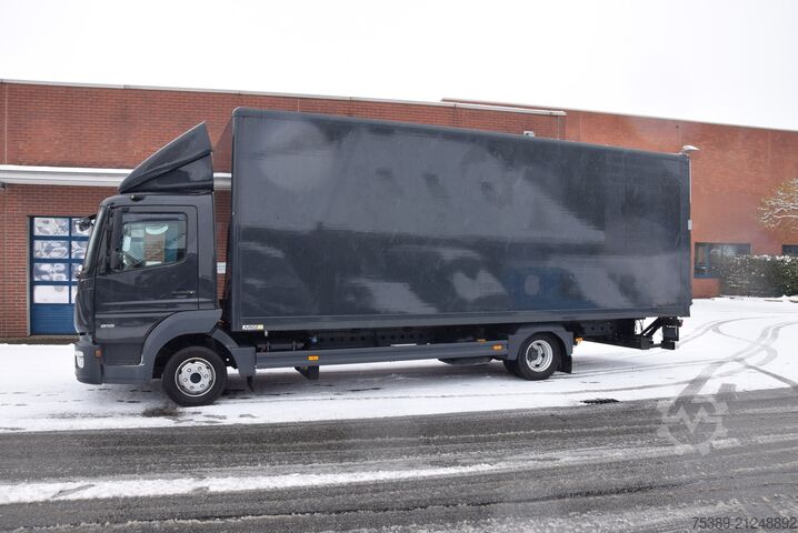 Transporter mit Koffer Mercedes-Benz Atego  818 Koffer LBW Automatik Klima Tempomat