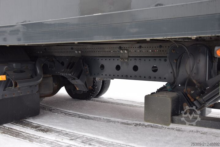 Transporter mit Koffer Mercedes-Benz Atego  818 Koffer LBW Automatik Klima Tempomat