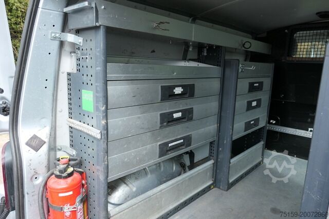 Kastenwagen Volkswagen T5 Transporter 2.0 TDI 4Motion Flügeltür Klima AHK Standheizung