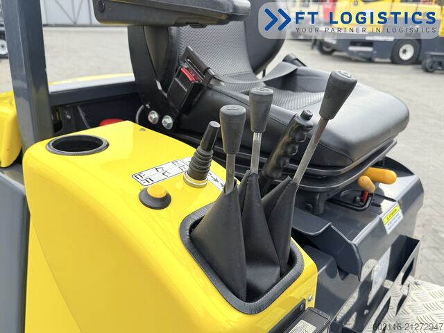 Schmalgangstapler Combilift AISLE MASTER 15E TRIPLEX 5250 FREE-LIFT