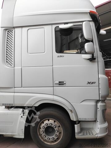 Standard tractor unit DAF XF 530 FT SSC