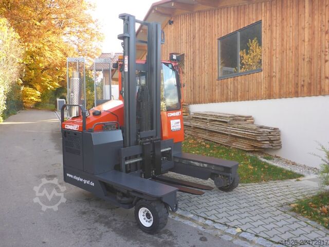 Four-way side loader Combilift C4000
