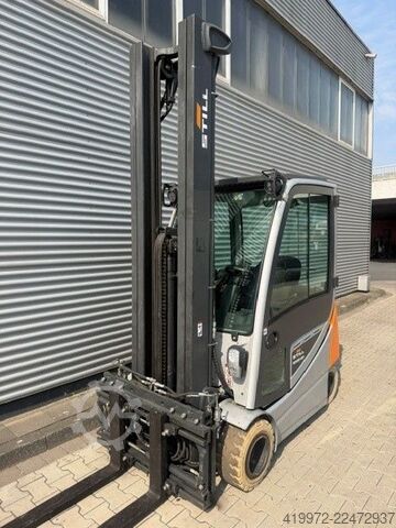 Electric 4-wheel forklift Still RX20-20P