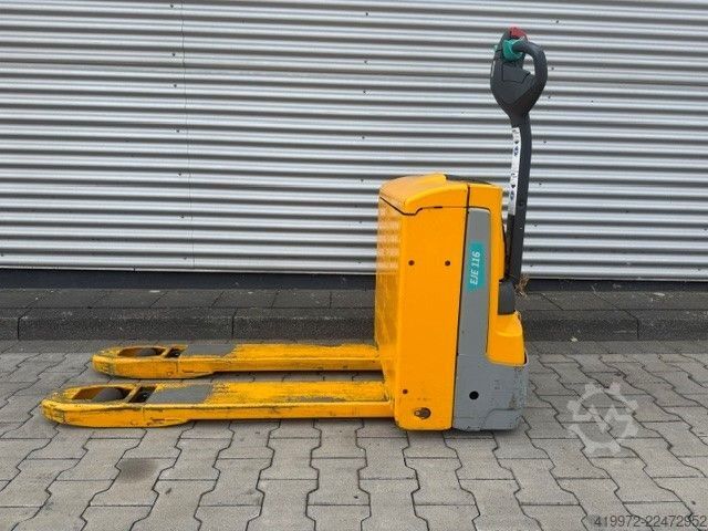 Electric Pallet Truck Jungheinrich EJE116