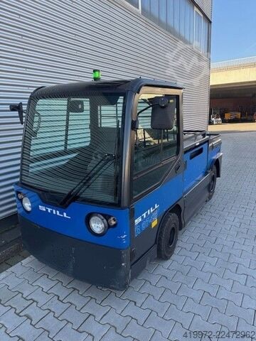 Tow Tractor Still R07-25