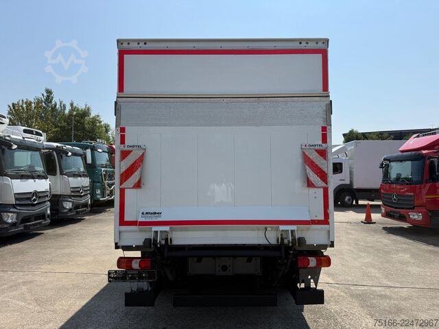 Box van MERCEDES-BENZ ATEGO 821 L Koffer 4,10 m LBW 1 T*SEITENTÜRE