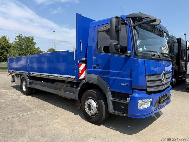 Flatbed truck MERCEDES-BENZ ATEGO 1530 L Pritsche 7,20 m AHK*NL 9 T