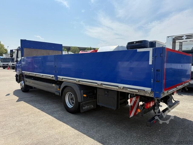 Flatbed truck MERCEDES-BENZ ATEGO 1530 L Pritsche 7,20 m AHK*NL 9 T