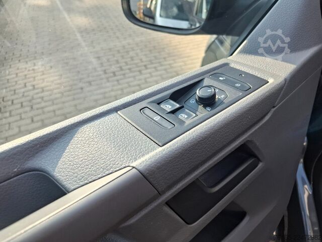Minibus VW T6.1  9-Sitzer-Stoff   Klima
