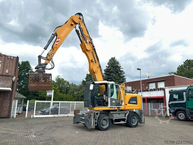 Mobile excavator LIEBHERR LH 24 Litronic mit Abbruch- / Sortiergreifer