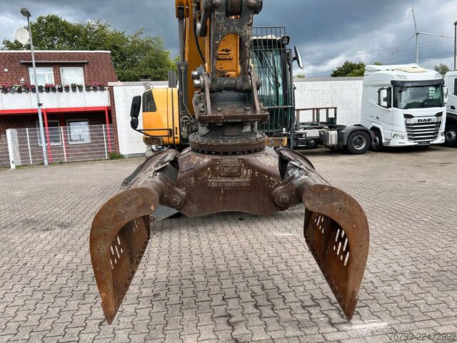 Mobile excavator LIEBHERR LH 24 Litronic mit Abbruch- / Sortiergreifer