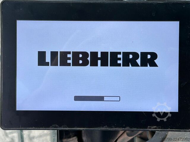 Mobile excavator LIEBHERR LH 24 Litronic mit Abbruch- / Sortiergreifer