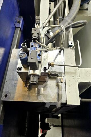 Press brake Darley EHP-LS 230. 43/37