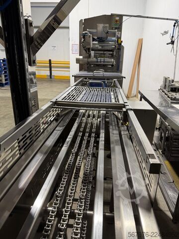 Inline Heat-Sealing Machine PA Eclipse SL4 Inline Heat-Sealing Machine with C1 Automated Conveyor