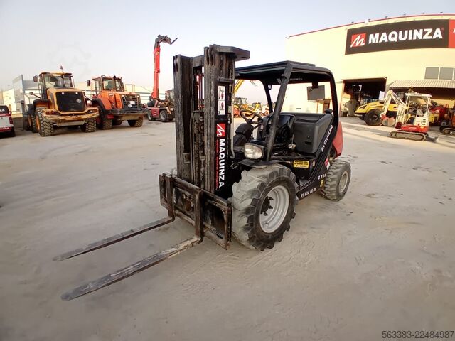 Geländestapler Manitou MC18.4 D