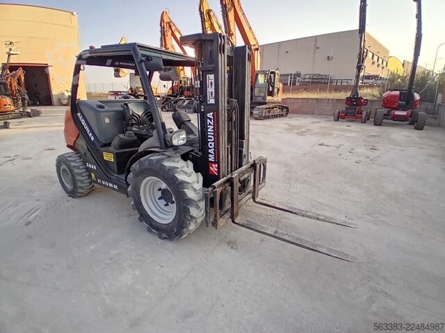 Geländestapler Manitou MC18.4 D