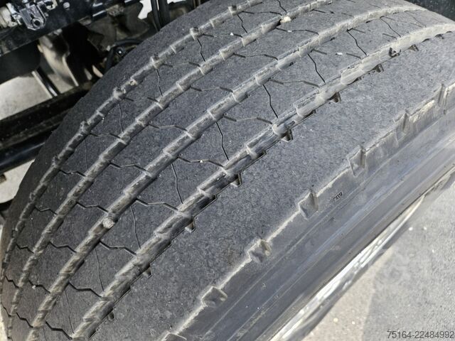 Standard SZM MAN TGS 22.510 BL 4x4