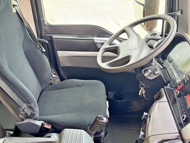 Tipper truck MAN TGS 26.440 * Kipper 5,20m+BORDMATIC * 6x6 * TOP