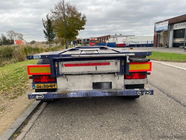 Container transport Van Hool 3B2013 20FT Tank / ADR / NL trailer / Liftaxle