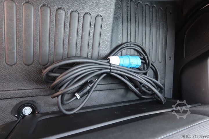 Refrigerated/freezer transport (delivery van) Renault Master Koel/Vries/Verwarmen Met nachtaansluitin...