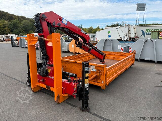 Roll-off tipper truck  Abrollcontainer mit HMF Kran 835 Funk