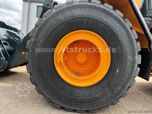 Radlader HYUNDAI HL 975 A CVT 4x4