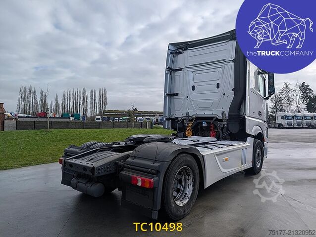 Standard-SZM Mercedes-Benz Actros 1945