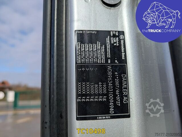 Standard-SZM Mercedes-Benz Actros 1945