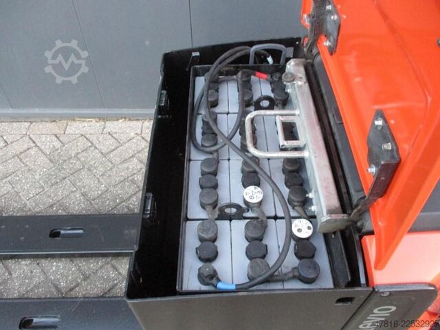 Niederhubwagen TOYOTA LPE250