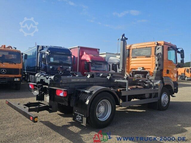 Abrollkipper MAN TGM 15.250 4x4 Meiller Kommunalausstattung