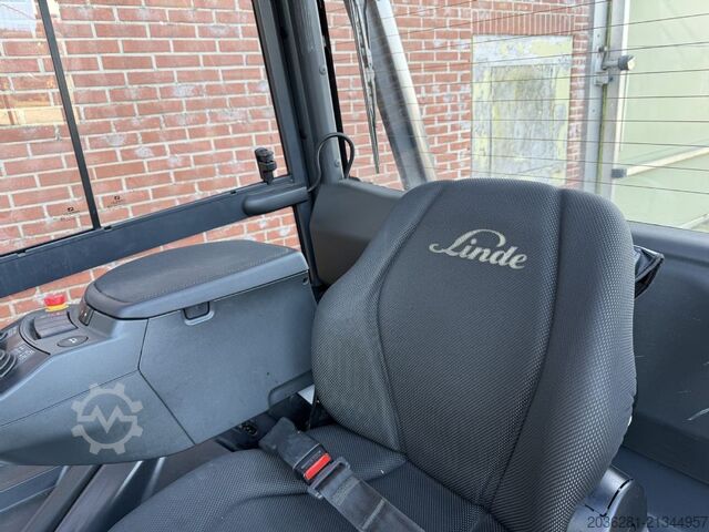 Elektro 4 Rad-Stapler Linde E50HL-01/600