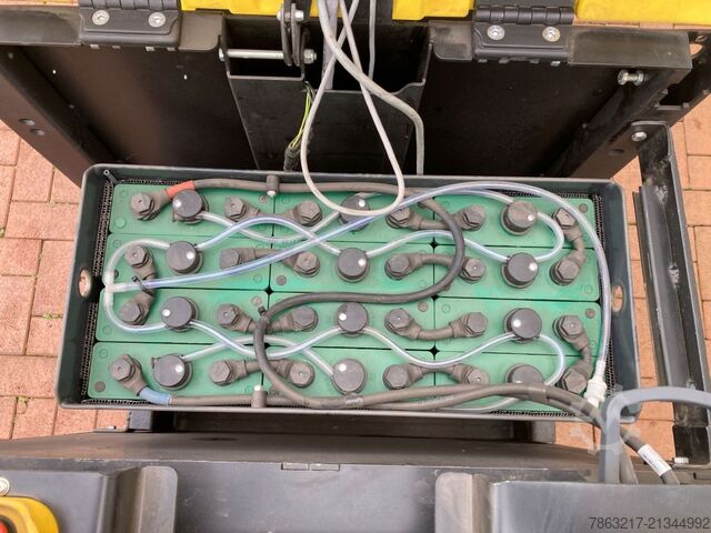 Tow Tractor Hyster LO 5.0T