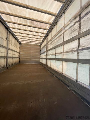 Curtain sider van DAF FA LF45.180